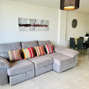 Appartement 2-bedroom-apartment With A Terrace, Pool, Gym, Málaga